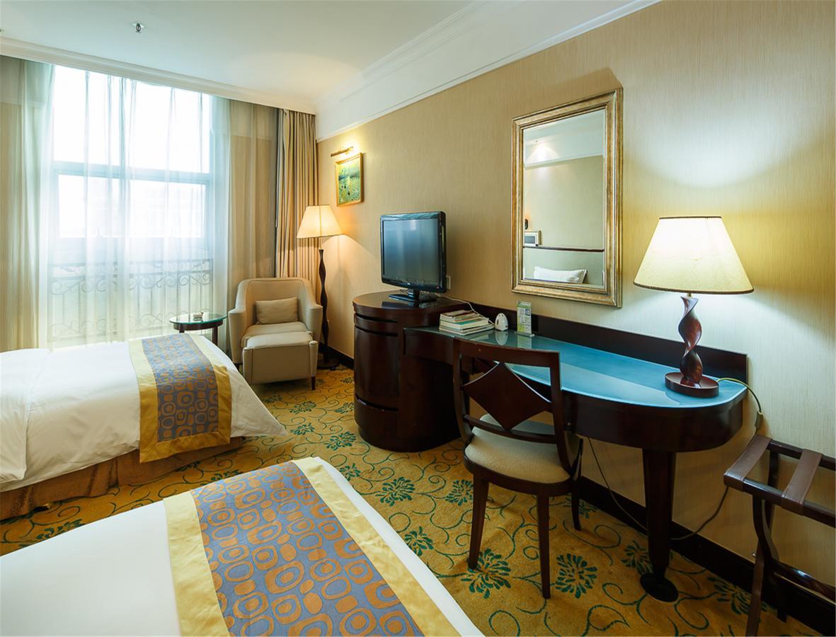 City Hotel Foshan Exterior photo