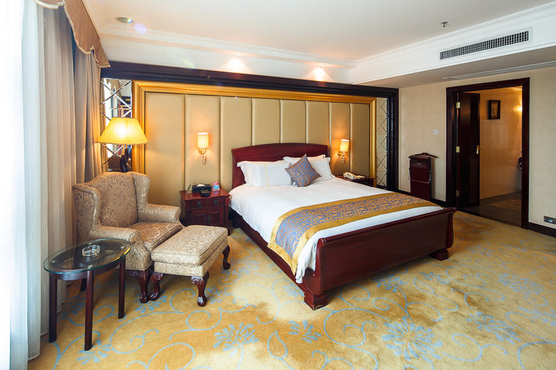 City Hotel Foshan Exterior photo